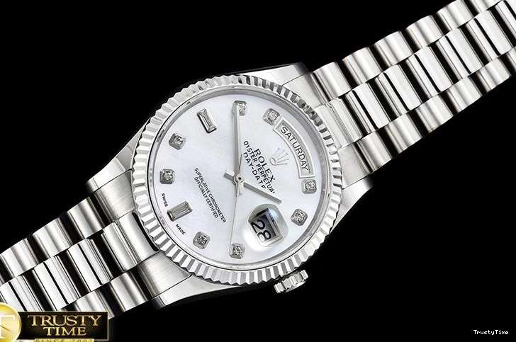 1231 SoftTouch RDD0214A – DayDate 36mm 681